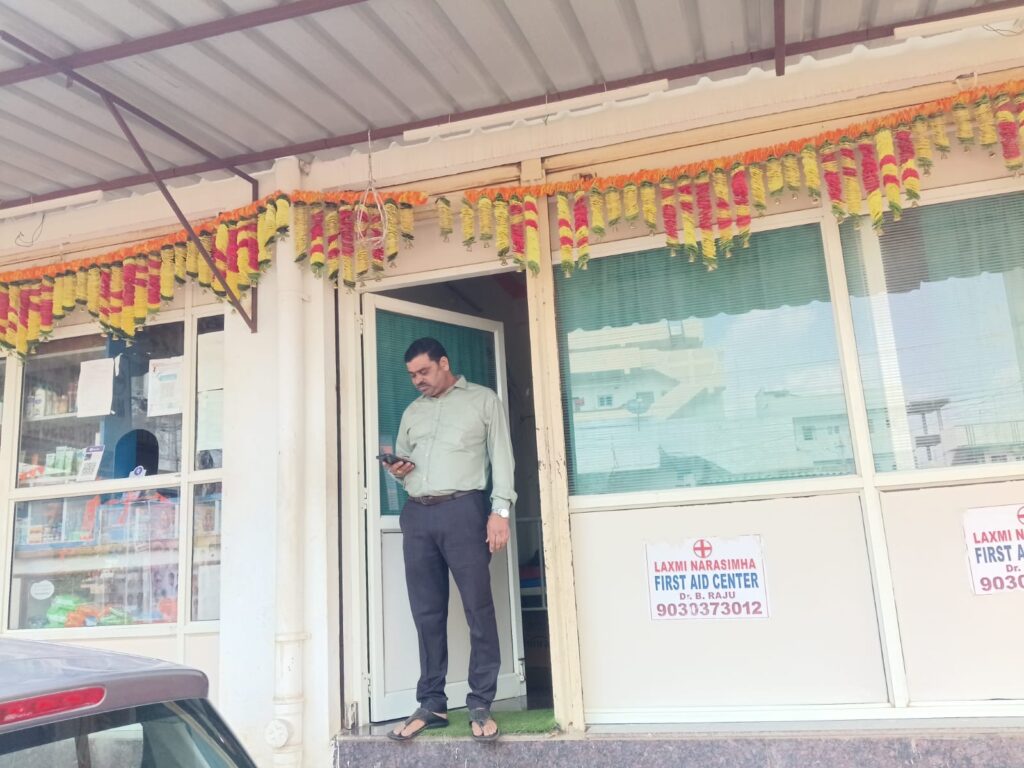 మేడ్చల్‌ లోని యాంజల్ పరిధి లోని మల్లన్న కాలనీలో ఆర్‌ఎంపీ డాక్టర్ హవా